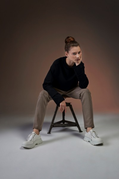 Sweat 180 mit Strickbund black